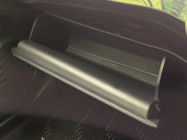 プリウス Sセーフティプラス 純正9型SDナビ バックカメラ 寒冷地仕様 セーフティセンス レーダークルーズ 禁煙車 コーナーセンサー スマートキー LEDヘッド ビルトインETC オートハイビーム オートライト オートエアコン(49枚目)