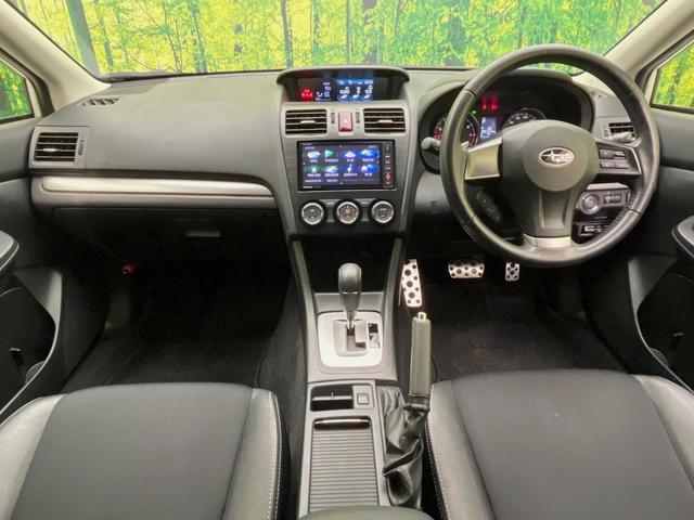 インプレッサスポーツ ２．０ｉ－Ｓアイサイト　４ＷＤ　純正ナビ　バックカメラ　衝突軽減　レーダークルーズ　禁煙車　合皮コンビシート　パワーシート　スマートキー　ＨＩＤヘッド　ＥＴＣ　車線逸脱警報　誤発進抑制機能　先行車発進お知らせ　オートライト（2枚目）