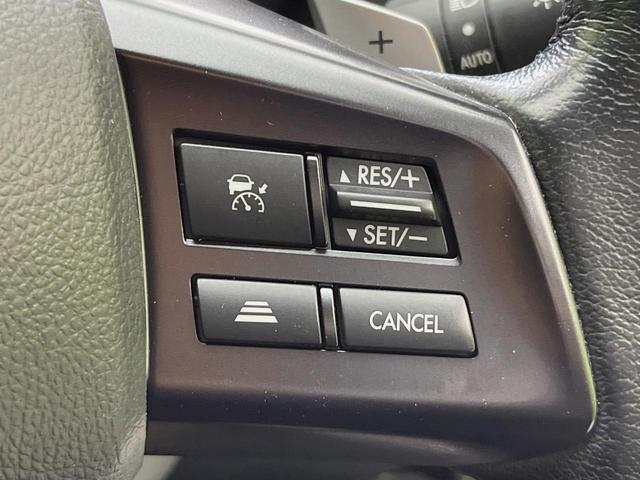 インプレッサスポーツ ２．０ｉ－Ｓアイサイト　４ＷＤ　純正ナビ　バックカメラ　衝突軽減　レーダークルーズ　禁煙車　合皮コンビシート　パワーシート　スマートキー　ＨＩＤヘッド　ＥＴＣ　車線逸脱警報　誤発進抑制機能　先行車発進お知らせ　オートライト（6枚目）