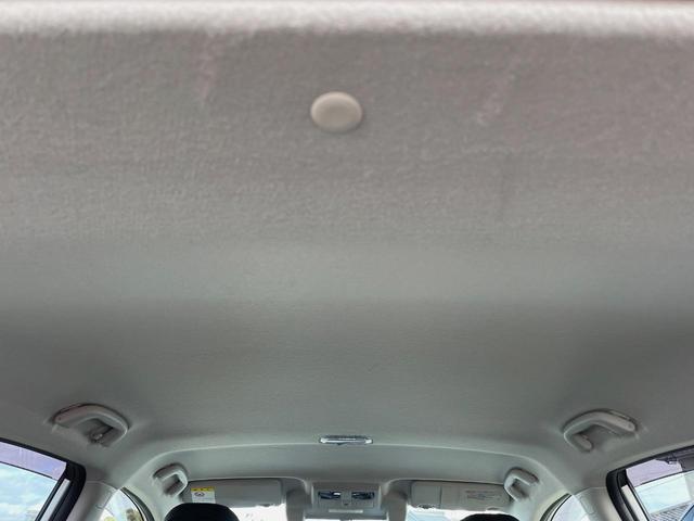 インプレッサスポーツ ２．０ｉ－Ｓアイサイト　４ＷＤ　純正ナビ　バックカメラ　衝突軽減　レーダークルーズ　禁煙車　合皮コンビシート　パワーシート　スマートキー　ＨＩＤヘッド　ＥＴＣ　車線逸脱警報　誤発進抑制機能　先行車発進お知らせ　オートライト（42枚目）