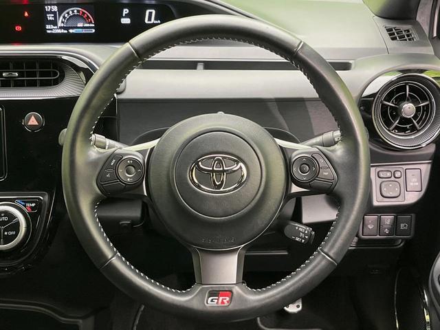 アクア G GRスポーツ・17インチパッケージ ナビ バックカメラ 寒冷地仕様 プリクラッシュセーフティ 禁煙車 ハーフレザーシート スマートキー LEDヘッド クルコン オートハイビーム オートライト オートエアコン 純正17インチアルミ(11枚目)