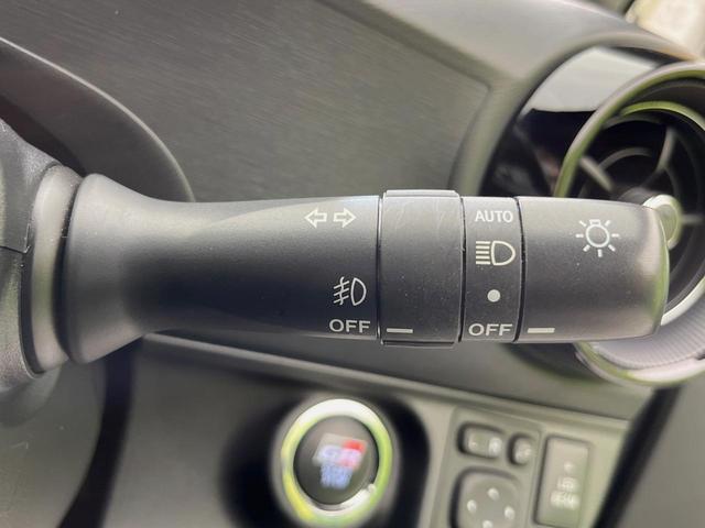 アクア G GRスポーツ・17インチパッケージ ナビ バックカメラ 寒冷地仕様 プリクラッシュセーフティ 禁煙車 ハーフレザーシート スマートキー LEDヘッド クルコン オートハイビーム オートライト オートエアコン 純正17インチアルミ(61枚目)