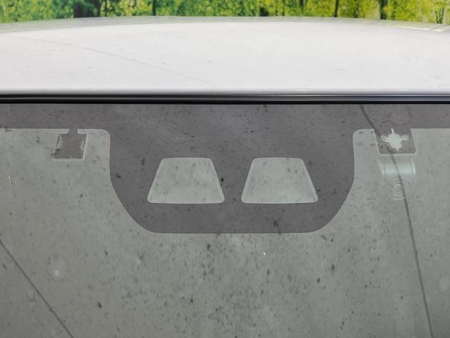 タント カスタムRS 両側電動ドア 純正ナビ バックカメラ 衝突軽減 禁煙車 合皮コンビシート ドラレコ コーナーセンサー スマートキー LEDヘッド ETC オートハイビーム 車線逸脱警報 誤発進抑制 先行車発進お知らせ(6枚目)
