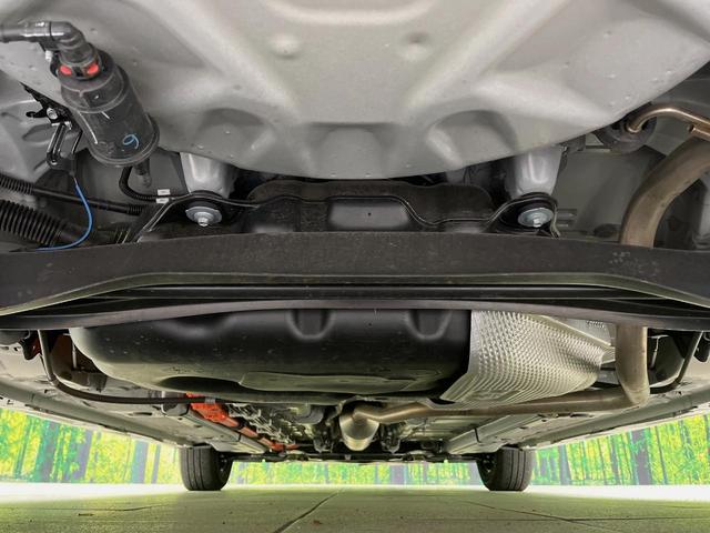 ヤリス ハイブリッドＸ　ナビ機能付きディスプレイオーディオ　ＡＣ１００Ｖ電源　セーフティセンス　レーダークルーズ　禁煙車　ドラレコ　コーナーセンサー　スマートキー　ＥＴＣ　オートハイビーム　車線逸脱警報　先行車発進お知らせ（19枚目）