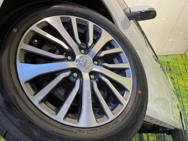 【純正１６インチアルミホイール】外観にマッチした純正アルミホイールを装着しております。各種社外アルミホイールや、スタッドレスタイヤも取扱いしております。是非ご相談ください♪