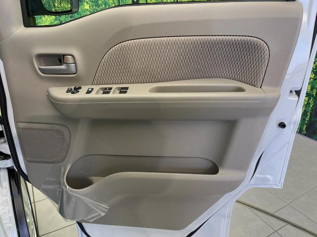 エブリイワゴン ＰＺターボスペシャル　届出済未使用車　両側電動ドア　衝突軽減　シートヒーター　コーナーセンサー　スマートキー　ＬＥＤヘッド　純正１４インチＡＷ　オートハイビーム　車線逸脱警報　誤発進抑制　先行車発進お知らせ　オートライト（44枚目）