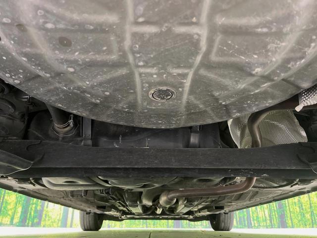 ノート ｅ－パワー　Ｘ　全周囲カメラ　衝突軽減　禁煙車　クリアランスソナー　スマートキー　オートハイビーム　デジタルインナーミラー　車線逸脱警報　踏み間違い防止　オートライト　オートエアコン　Ｂｌｕｅｔｏｏｔｈ　ＣＤ／ＤＶＤ（19枚目）