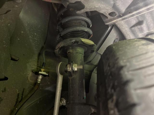 ノート ｅ－パワー　Ｘ　全周囲カメラ　衝突軽減　禁煙車　クリアランスソナー　スマートキー　オートハイビーム　デジタルインナーミラー　車線逸脱警報　踏み間違い防止　オートライト　オートエアコン　Ｂｌｕｅｔｏｏｔｈ　ＣＤ／ＤＶＤ（20枚目）