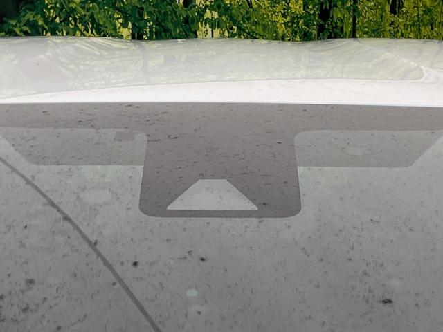 アクア Ｘ　純正ナビ　ＡＣ１００Ｖ電源　セーフティセンス　レーダークルーズ　禁煙車　スマートキー　ＬＥＤヘッド　ナビ連動ＥＴＣ　オートハイビーム　車線逸脱警報　オートライト　オートエアコン　Ｂｌｕｅｔｏｏｔｈ（5枚目）