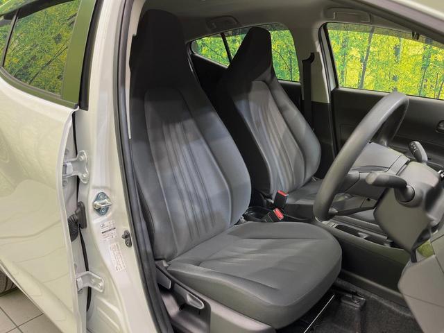 アクア Ｘ　純正ナビ　ＡＣ１００Ｖ電源　セーフティセンス　レーダークルーズ　禁煙車　スマートキー　ＬＥＤヘッド　ナビ連動ＥＴＣ　オートハイビーム　車線逸脱警報　オートライト　オートエアコン　Ｂｌｕｅｔｏｏｔｈ（8枚目）