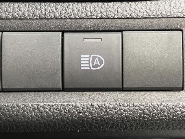 アクア Ｘ　純正ナビ　ＡＣ１００Ｖ電源　セーフティセンス　レーダークルーズ　禁煙車　スマートキー　ＬＥＤヘッド　ナビ連動ＥＴＣ　オートハイビーム　車線逸脱警報　オートライト　オートエアコン　Ｂｌｕｅｔｏｏｔｈ（38枚目）