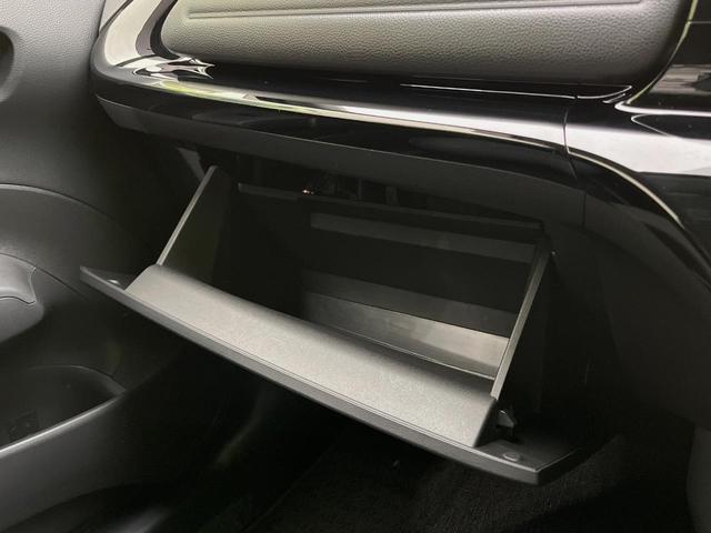 アクア Ｘ　純正ナビ　ＡＣ１００Ｖ電源　セーフティセンス　レーダークルーズ　禁煙車　スマートキー　ＬＥＤヘッド　ナビ連動ＥＴＣ　オートハイビーム　車線逸脱警報　オートライト　オートエアコン　Ｂｌｕｅｔｏｏｔｈ（49枚目）