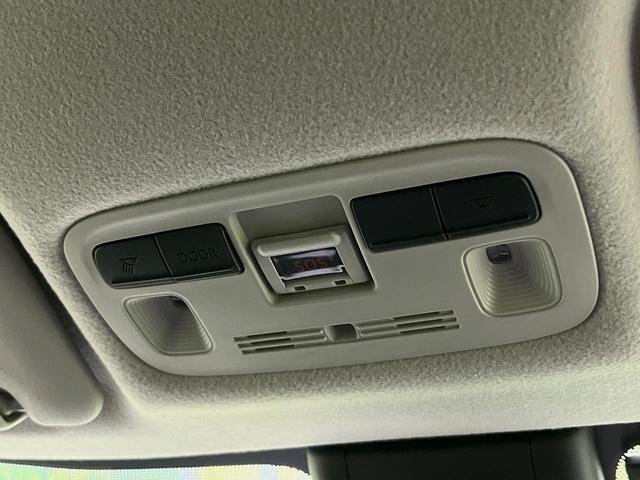 アクア Ｘ　純正ナビ　ＡＣ１００Ｖ電源　セーフティセンス　レーダークルーズ　禁煙車　スマートキー　ＬＥＤヘッド　ナビ連動ＥＴＣ　オートハイビーム　車線逸脱警報　オートライト　オートエアコン　Ｂｌｕｅｔｏｏｔｈ（56枚目）