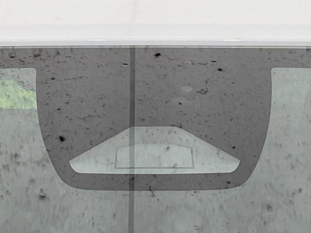 WR-V Z 登録済未使用車 ホンダセンシング レーダークルーズ ハーフレザーシート スマートキー LEDヘッド オートハイビーム 車線逸脱警報 誤発進抑制機能 オートライト オートエアコン 純正17インチAW(3枚目)