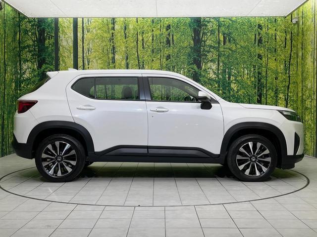 WR-V Z 登録済未使用車 ホンダセンシング レーダークルーズ ハーフレザーシート スマートキー LEDヘッド オートハイビーム 車線逸脱警報 誤発進抑制機能 オートライト オートエアコン 純正17インチAW(26枚目)