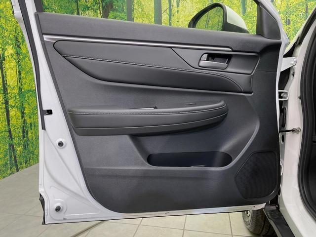 WR-V Z 登録済未使用車 ホンダセンシング レーダークルーズ ハーフレザーシート スマートキー LEDヘッド オートハイビーム 車線逸脱警報 誤発進抑制機能 オートライト オートエアコン 純正17インチAW(39枚目)