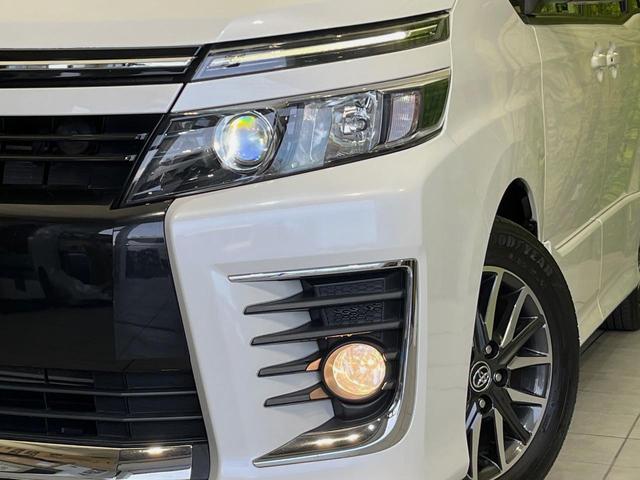 ヴォクシー ＺＳ　両側電動ドア　純正９型ナビ　後席モニター　バックカメラ　セーフティセンス　禁煙車　ドラレコ　スマートキー　ＬＥＤヘッド　ナビ連動ＥＴＣ　車線逸脱警報　純正１６インチＡＷ　オートライト　オートハイビーム（13枚目）