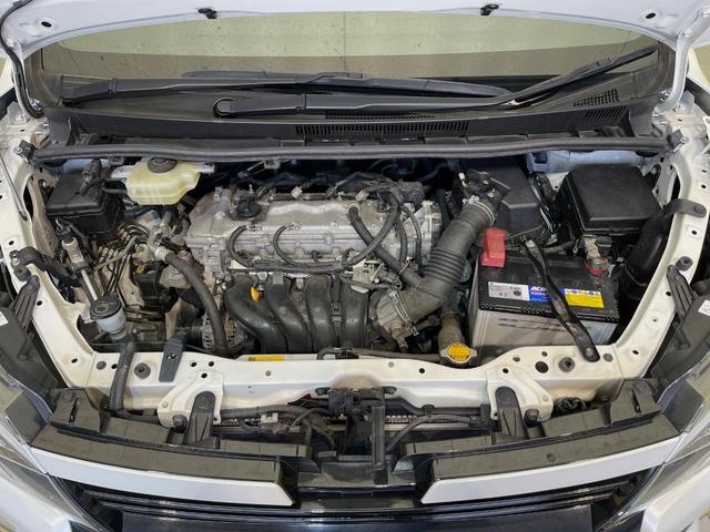 ヴォクシー ＺＳ　両側電動ドア　純正９型ナビ　後席モニター　バックカメラ　セーフティセンス　禁煙車　ドラレコ　スマートキー　ＬＥＤヘッド　ナビ連動ＥＴＣ　車線逸脱警報　純正１６インチＡＷ　オートライト　オートハイビーム（18枚目）