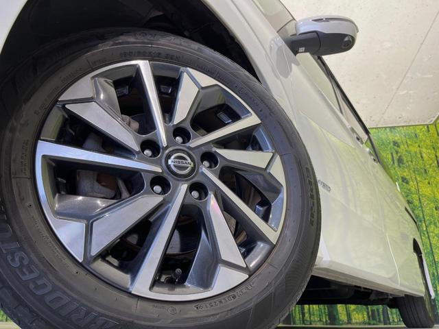 セレナ ハイウェイスターＶ　両側電動ドア　全周囲カメラ　衝突被害軽減システム　プロパイロット　禁煙車　ドラレコ　コーナーセンサー　スマートキー　ＬＥＤヘッド　ナビ連動ＥＴＣ　車線逸脱警報　踏み間違い防止　オートライト　フルセグ（14枚目）