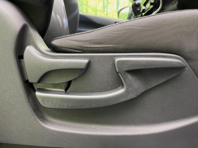 セレナ ハイウェイスターＶ　両側電動ドア　全周囲カメラ　衝突被害軽減システム　プロパイロット　禁煙車　ドラレコ　コーナーセンサー　スマートキー　ＬＥＤヘッド　ナビ連動ＥＴＣ　車線逸脱警報　踏み間違い防止　オートライト　フルセグ（41枚目）