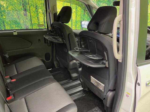 セレナ ハイウェイスターＶ　両側電動ドア　全周囲カメラ　衝突被害軽減システム　プロパイロット　禁煙車　ドラレコ　コーナーセンサー　スマートキー　ＬＥＤヘッド　ナビ連動ＥＴＣ　車線逸脱警報　踏み間違い防止　オートライト　フルセグ（43枚目）