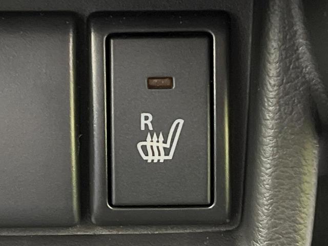 スペーシアカスタム ハイブリッドＧＳ　届出済未使用車　電動スライドドア　セーフティサポート　レーダークルーズ　シートヒーター　スマートキー　ＬＥＤヘッド　オートハイビーム　車線逸脱警報　誤発進抑制機能　発進お知らせ機能　オートライト（6枚目）