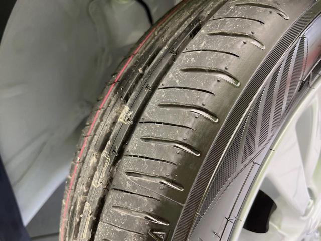 スペーシアカスタム ハイブリッドＧＳ　届出済未使用車　電動スライドドア　セーフティサポート　レーダークルーズ　シートヒーター　スマートキー　ＬＥＤヘッド　オートハイビーム　車線逸脱警報　誤発進抑制機能　発進お知らせ機能　オートライト（31枚目）