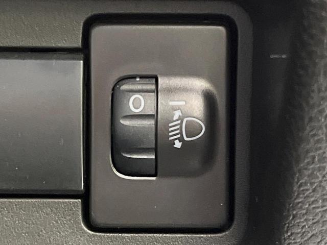 スペーシアカスタム ハイブリッドＧＳ　届出済未使用車　電動スライドドア　セーフティサポート　レーダークルーズ　シートヒーター　スマートキー　ＬＥＤヘッド　オートハイビーム　車線逸脱警報　誤発進抑制機能　発進お知らせ機能　オートライト（45枚目）