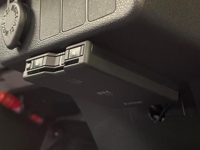 ミライース Ｘ　ＳＡＩＩＩ　スマートアシスト３　禁煙車　コーナーセンサー　ＬＥＤヘッド　ＥＴＣ　オートハイビーム　車線逸脱警報　誤発進抑制制御機能　先行車発進お知らせ機能　ＣＤ再生　アイドリングストップ　電動格納ミラー　盗難防止（5枚目）