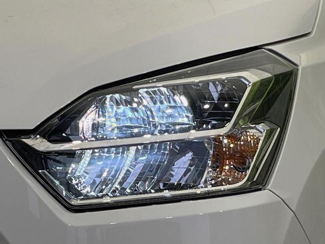 ミライース Ｘ　ＳＡＩＩＩ　スマートアシスト３　禁煙車　コーナーセンサー　ＬＥＤヘッド　ＥＴＣ　オートハイビーム　車線逸脱警報　誤発進抑制制御機能　先行車発進お知らせ機能　ＣＤ再生　アイドリングストップ　電動格納ミラー　盗難防止（12枚目）