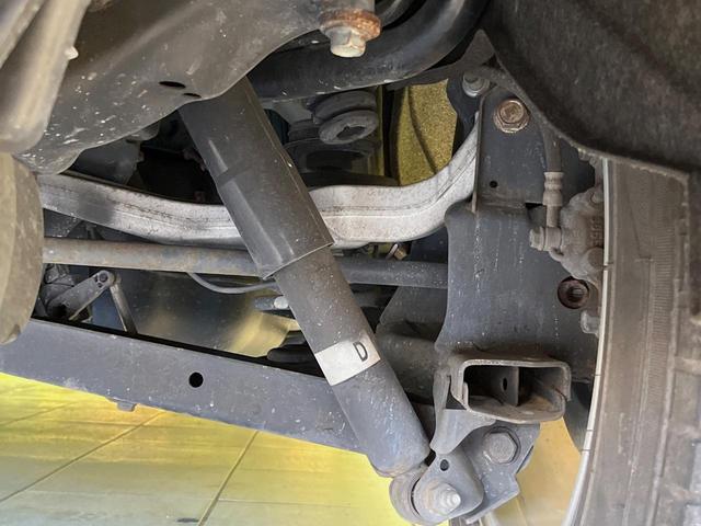 エクストレイル 20X エマージェンシーブレーキパッケージ 4WD 純正SDナビ 全周囲カメラ 衝突被害軽減システム 禁煙車 シートヒーター スマートキー LEDヘッド ビルトインETC クルコン 車線逸脱警報 踏み間違い防止 オートライト デュアルエアコン(21枚目)