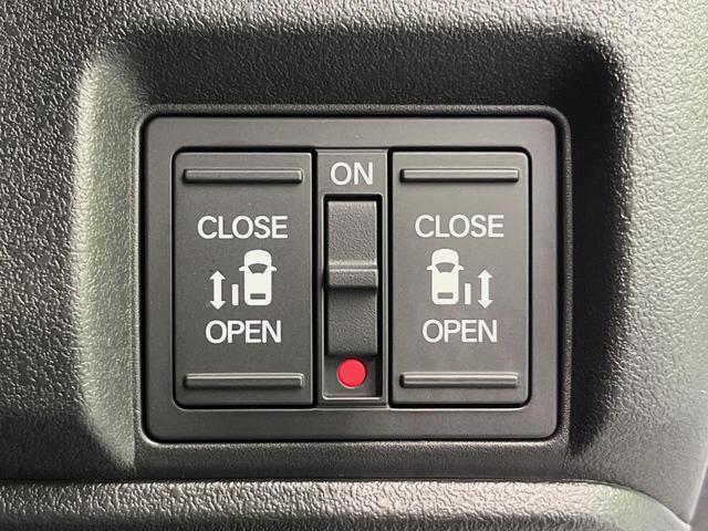 Ｎ－ＢＯＸカスタム ベースグレード　届出済未使用車　両側電動ドア　衝突軽減装置　アダプティブクルーズ　シートヒーター　コーナーセンサー　スマートキー　ＬＥＤヘッドライト　オートハイビーム　車線逸脱警報　誤発進抑制機能　純正１４インチＡＷ（3枚目）