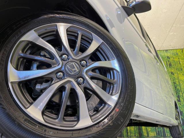 Ｎ－ＢＯＸカスタム ベースグレード　届出済未使用車　両側電動ドア　衝突軽減装置　アダプティブクルーズ　シートヒーター　コーナーセンサー　スマートキー　ＬＥＤヘッドライト　オートハイビーム　車線逸脱警報　誤発進抑制機能　純正１４インチＡＷ（13枚目）