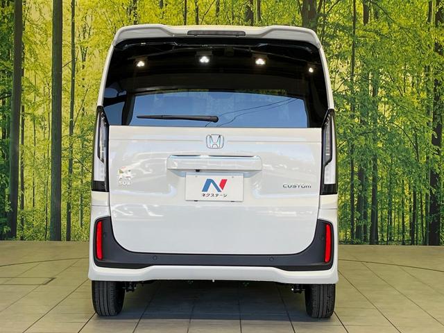Ｎ－ＢＯＸカスタム ベースグレード　届出済未使用車　両側電動ドア　衝突軽減装置　アダプティブクルーズ　シートヒーター　コーナーセンサー　スマートキー　ＬＥＤヘッドライト　オートハイビーム　車線逸脱警報　誤発進抑制機能　純正１４インチＡＷ（15枚目）
