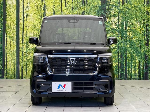 N-BOXカスタム ベースグレード 届出済未使用車 電動スライドドア 衝突軽減装置 アダプティブクルーズ シートヒーター コーナーセンサー スマートキー LEDヘッド オートハイビーム 車線逸脱警報 誤発進抑制機能 純正14インチAW(14枚目)