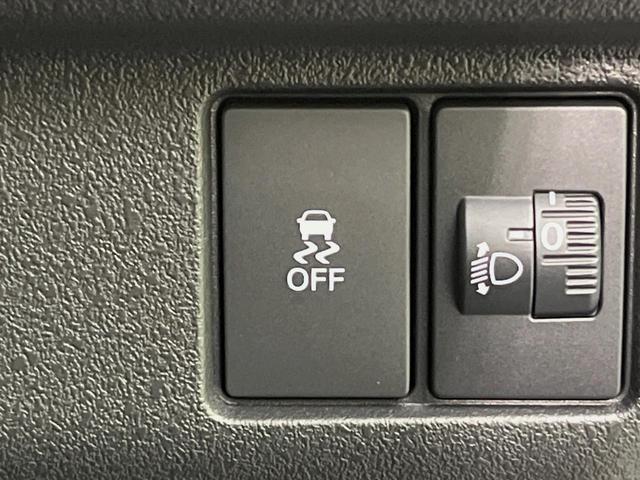 N-BOXカスタム ベースグレード 届出済未使用車 電動スライドドア 衝突軽減装置 アダプティブクルーズ シートヒーター コーナーセンサー スマートキー LEDヘッド オートハイビーム 車線逸脱警報 誤発進抑制機能 純正14インチAW(33枚目)