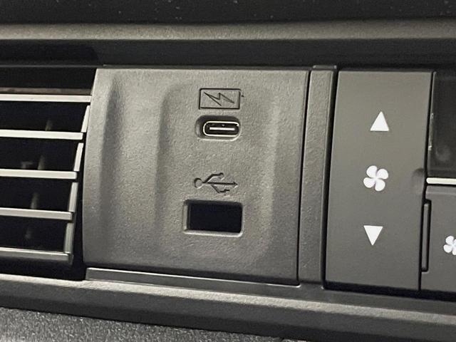 N-BOXカスタム ベースグレード 届出済未使用車 電動スライドドア 衝突軽減装置 アダプティブクルーズ シートヒーター コーナーセンサー スマートキー LEDヘッド オートハイビーム 車線逸脱警報 誤発進抑制機能 純正14インチAW(37枚目)