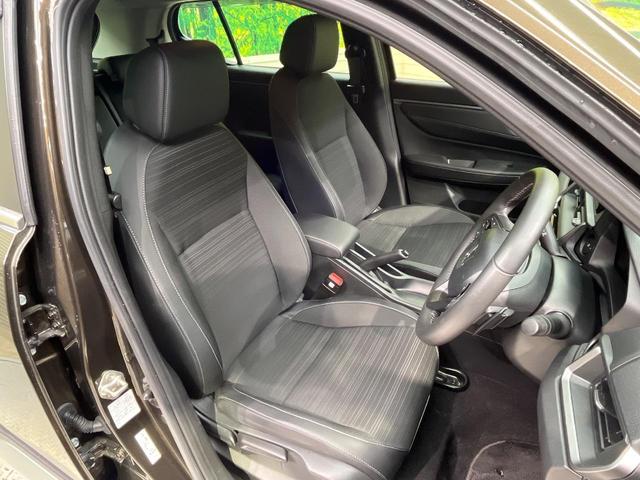 ＷＲ－Ｖ Ｚ＋　ディスプレイオディオ　バックカメラ　衝突被害軽減システム　レーダークルーズ　禁煙車　ハーフレザーシート　コーナーセンサー　スマートキー　ＬＥＤヘッド　ＥＴＣ　オートハイビーム　車線逸脱警報（8枚目）