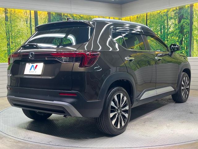 ＷＲ－Ｖ Ｚ＋　ディスプレイオディオ　バックカメラ　衝突被害軽減システム　レーダークルーズ　禁煙車　ハーフレザーシート　コーナーセンサー　スマートキー　ＬＥＤヘッド　ＥＴＣ　オートハイビーム　車線逸脱警報（17枚目）