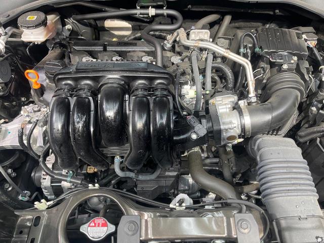 ＷＲ－Ｖ Ｚ＋　ディスプレイオディオ　バックカメラ　衝突被害軽減システム　レーダークルーズ　禁煙車　ハーフレザーシート　コーナーセンサー　スマートキー　ＬＥＤヘッド　ＥＴＣ　オートハイビーム　車線逸脱警報（18枚目）