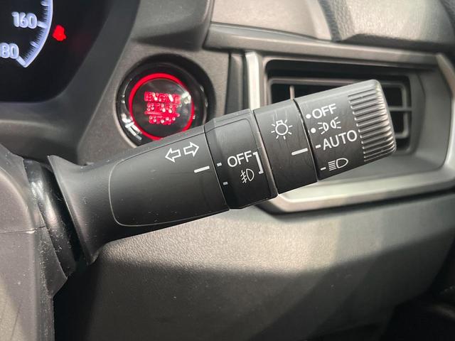 ＷＲ－Ｖ Ｚ＋　ディスプレイオディオ　バックカメラ　衝突被害軽減システム　レーダークルーズ　禁煙車　ハーフレザーシート　コーナーセンサー　スマートキー　ＬＥＤヘッド　ＥＴＣ　オートハイビーム　車線逸脱警報（48枚目）