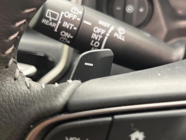 ＷＲ－Ｖ Ｚ＋　ディスプレイオディオ　バックカメラ　衝突被害軽減システム　レーダークルーズ　禁煙車　ハーフレザーシート　コーナーセンサー　スマートキー　ＬＥＤヘッド　ＥＴＣ　オートハイビーム　車線逸脱警報（49枚目）