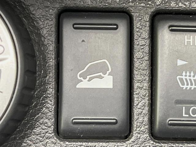 エクストレイル 20X 4WD 純正HDDナビ バックカメラ 禁煙車 全席シートヒーター スマートキー HIDヘッド ルーフレール ETC 純正17インチアルミ オートライト オートエアコン Bluetooth再生 CD再生(50枚目)