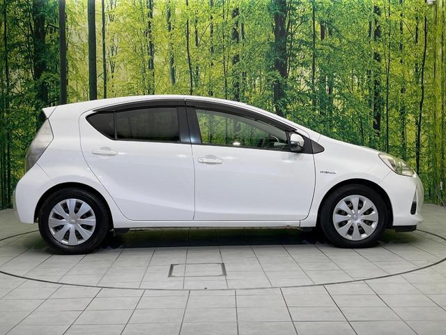 アクア S ナビ バックカメラ 禁煙車 ドラレコ スマートキー ETC オートライト オートエアコン Bluetooth CD/DVD再生 電動格納ミラー 盗難防止システム プライバシーガラス パワーウィンドウ(24枚目)