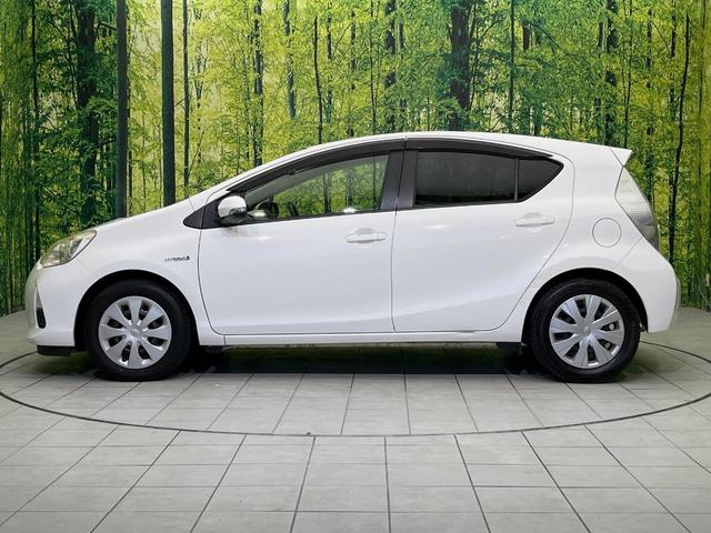 アクア S ナビ バックカメラ 禁煙車 ドラレコ スマートキー ETC オートライト オートエアコン Bluetooth CD/DVD再生 電動格納ミラー 盗難防止システム プライバシーガラス パワーウィンドウ(26枚目)