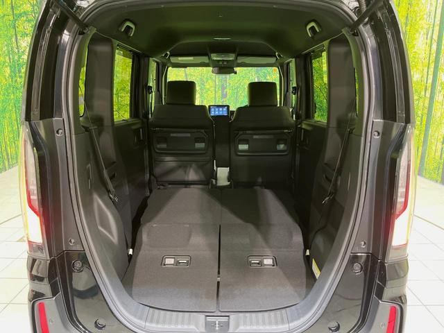 Ｎ－ＢＯＸカスタム ターボ　両側電動ドア　純正８型ナビ　バックカメラ　衝突軽減装置　ハーフレザー　コーナーセンサー　スマートキー　ＬＥＤヘッド　ＥＴＣ　純正１５インチＡＷ　オートハイビーム　車線逸脱警報　誤発進抑制機能（10枚目）