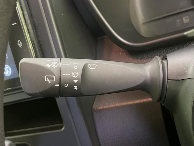 ルーミー Ｘ　電動スライドドア　バックカメラ　衝突軽減　禁煙車　コーナーセンサー　スマートキー　純正９型ディスプレイオーディオ　ＥＴＣ　オートハイビーム　車線逸脱警報　誤発進抑制　先行車発進お知らせ　オートライト（52枚目）