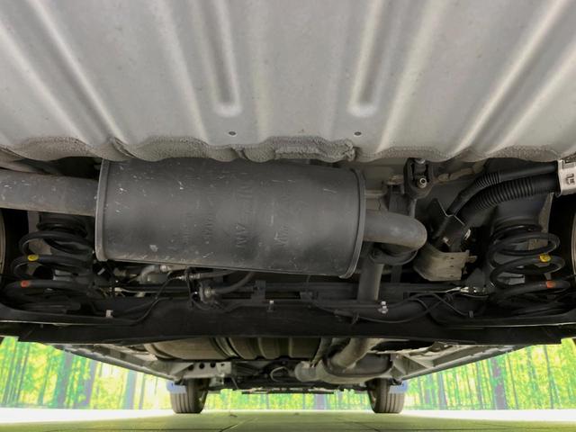 セレナ Ｘ　Ｖセレクション　両側電動ドア　全周囲カメラ　衝突被害軽減システム　禁煙車　スマートキー　ＨＩＤヘッド　ＥＴＣ　クルコン　オートライト　オートエアコン　Ｂｌｕｅｔｏｏｔｈ　ＣＤ　ＤＶＤ再生（18枚目）