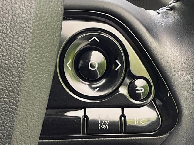 プリウス Ｓツーリングセレクション　純正９型ナビ　バックカメラ　衝突軽減　レーダークルーズ　禁煙車　合皮レザーシート　シートヒーター　ドラレコ　コーナーセンサー　スマートキー　ＬＥＤヘッド　ＥＴＣ２．０　オートハイビーム　車線逸脱警報（56枚目）