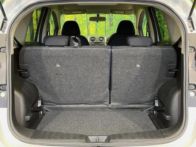 ノート ライダー 禁煙車 スマートキー ETC 純正15インチアルミホイール CD再生 アイドリングストップ 電動格納ミラー 盗難防止システム ドアバイザー パワーウィンドウ パワーステアリング プライバシーガラス(32枚目)